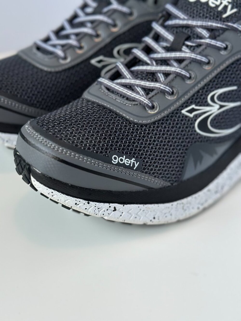 Gravity Defyer G-Defy Mighty Walk Black Gray VersaShock Shoes 10.5 - Picture 6 of 13